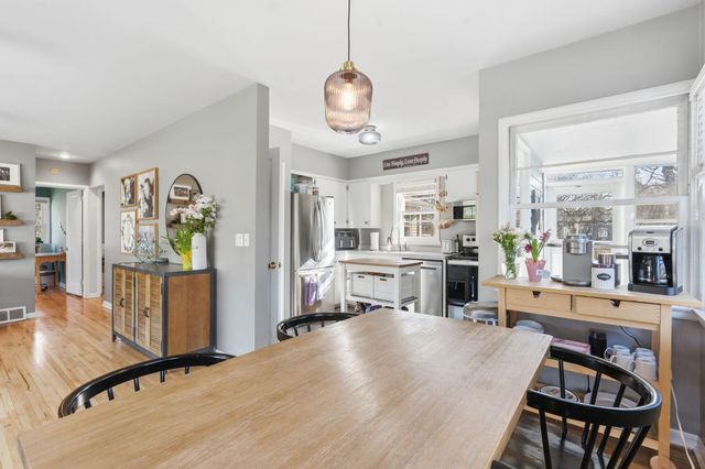 3330 Major Avenue N, Golden Valley, MN 55422