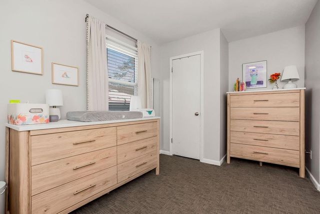 622 NW VILLAGE Drive, Lee's Summit, MO 64063