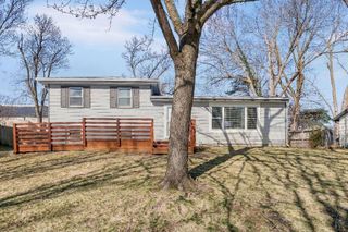 622 NW VILLAGE Drive, Lee's Summit, MO 64063