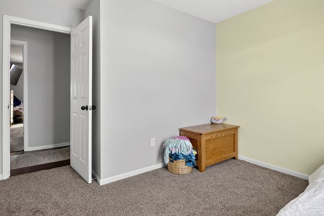 6915 Winterberry Road, Loves Park, IL 61111