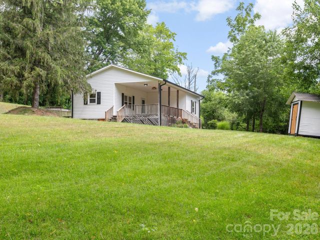 47 Carolina Mountain Drive, Candler, NC 28715