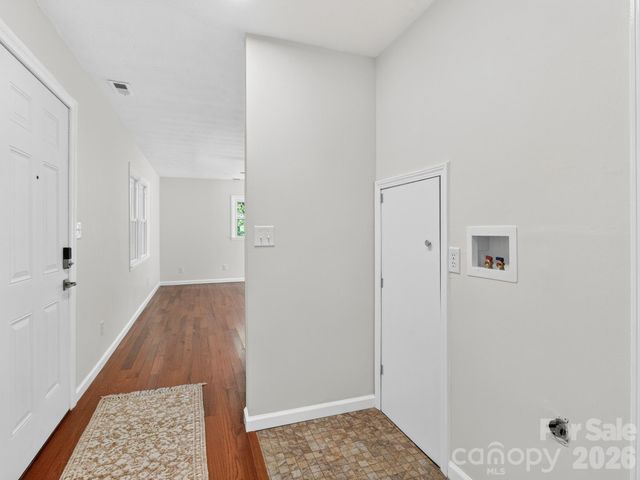 47 Carolina Mountain Drive, Candler, NC 28715