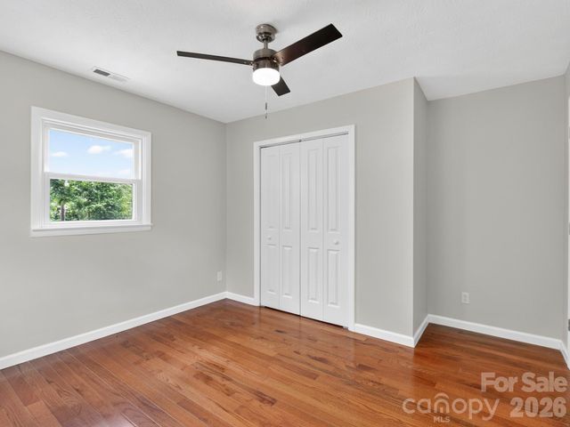 47 Carolina Mountain Drive, Candler, NC 28715
