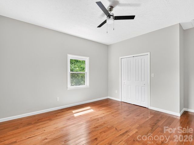 47 Carolina Mountain Drive, Candler, NC 28715