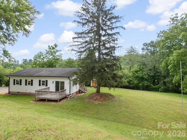 47 Carolina Mountain Drive, Candler, NC 28715