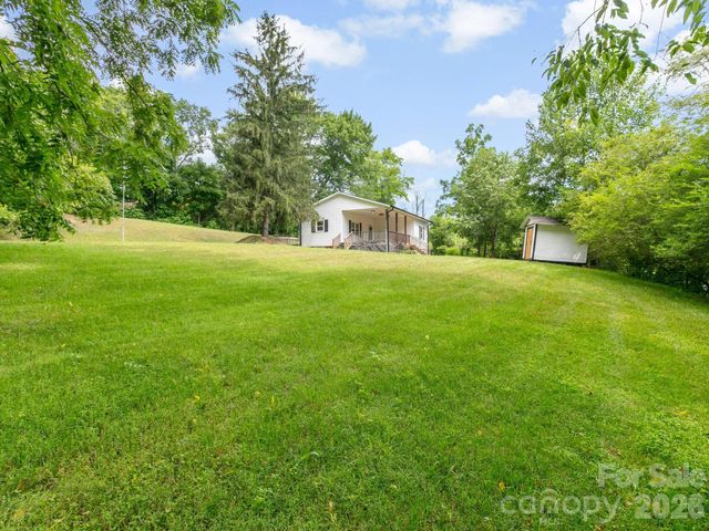 47 Carolina Mountain Drive, Candler, NC 28715