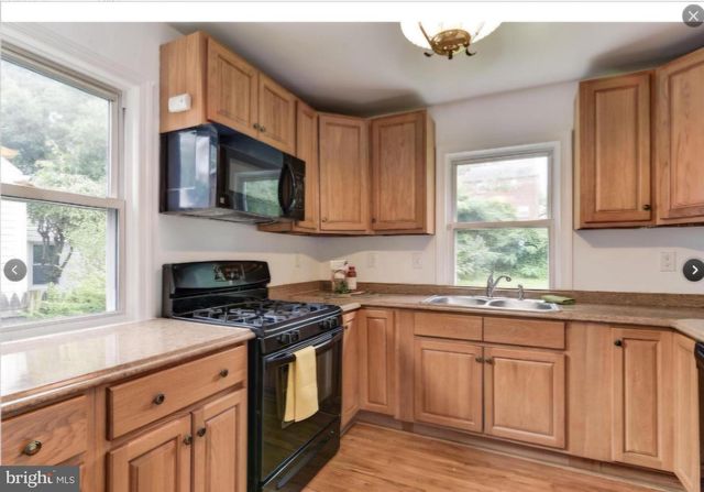 10407 GRANDIN RD, Silver Spring, MD 20902