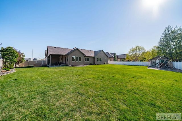 326 Fire Thorn, Idaho Falls, ID 83404
