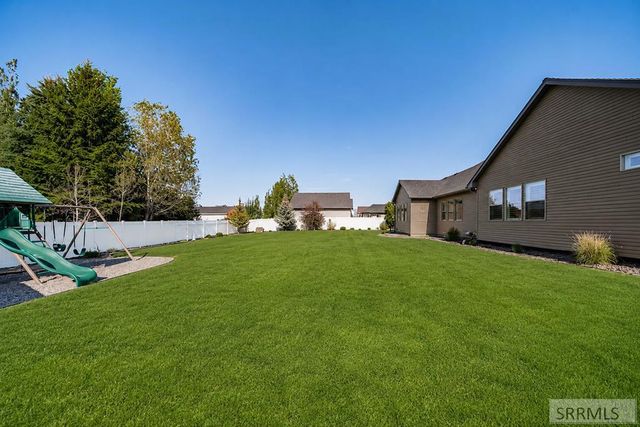326 Fire Thorn, Idaho Falls, ID 83404