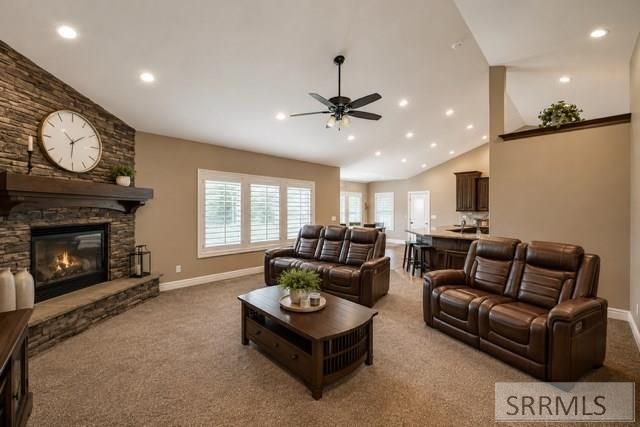 326 Fire Thorn, Idaho Falls, ID 83404