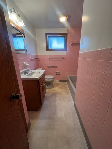 517 CHELSEA Avenue, Millcreek, PA 16505