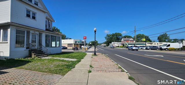 937 New Britain Avenue, West Hartford, CT 06110