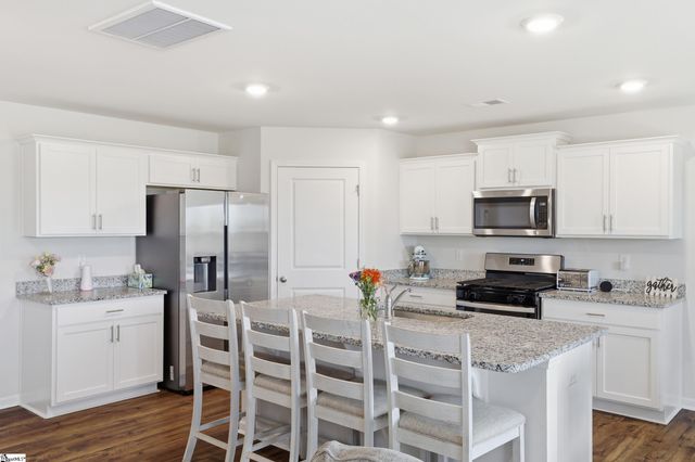 926 Jubilee Trail, Woodruff, SC 29388