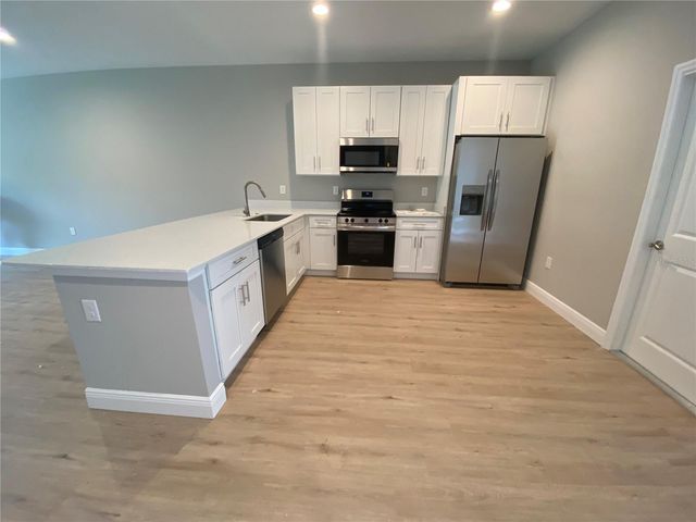 13250 LONGVILLE AVENUE 13252, Port Charlotte, FL 33981