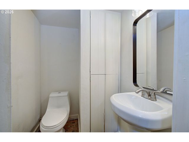 4002 Ne 64TH Ave, Vancouver, WA 98661