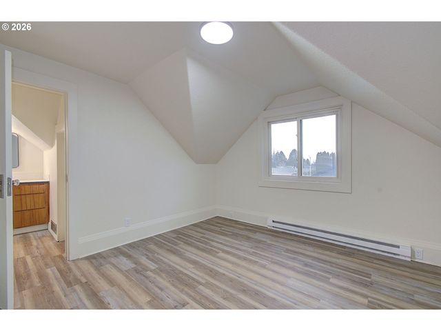 4002 Ne 64TH Ave, Vancouver, WA 98661