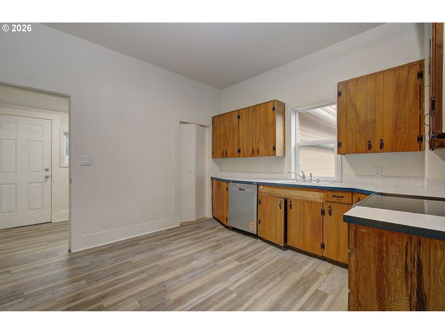 4002 Ne 64TH Ave, Vancouver, WA 98661