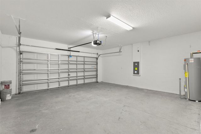 11756 RADIANT SHORE LOOP, San Antonio, FL 33576