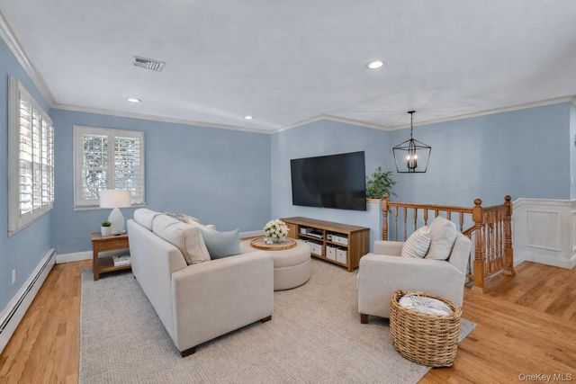 55 Hillside Avenue, Huntington, NY 11743