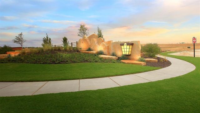 724 Running Iron Trail, Mansfield, TX 76063