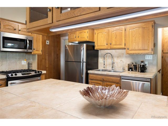 1793 Ivanhoe St, Denver, CO 80220