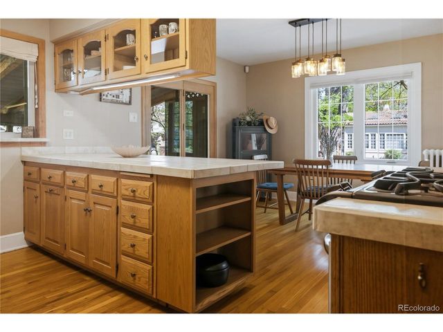 1793 Ivanhoe St, Denver, CO 80220