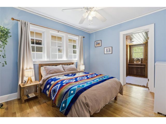 1793 Ivanhoe St, Denver, CO 80220