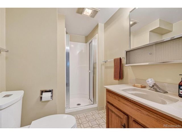 1793 Ivanhoe St, Denver, CO 80220