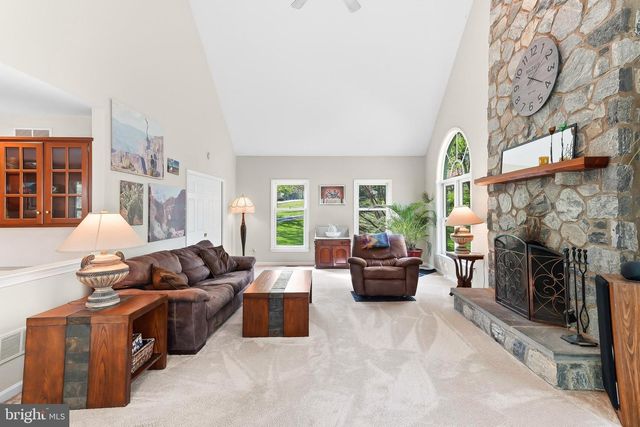 522 RIDGE DR, Lincoln University, PA 19352