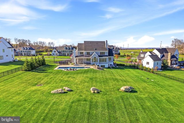 30 NEW WHITEHORSE WAY, Malvern, PA 19355