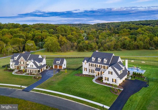 30 NEW WHITEHORSE WAY, Malvern, PA 19355