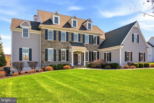 30 NEW WHITEHORSE WAY, Malvern, PA 19355