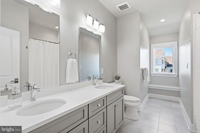 30 NEW WHITEHORSE WAY, Malvern, PA 19355