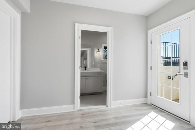 30 NEW WHITEHORSE WAY, Malvern, PA 19355