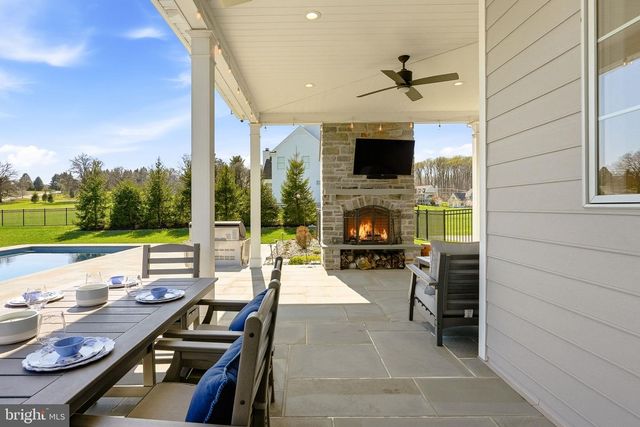 30 NEW WHITEHORSE WAY, Malvern, PA 19355