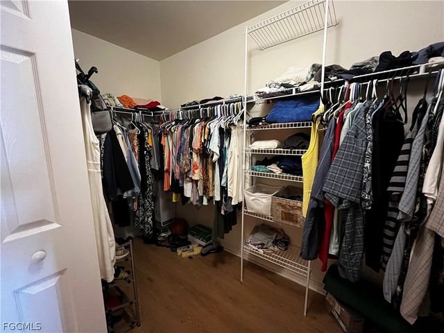 546 SE 4th ST, Cape Coral, FL 33990