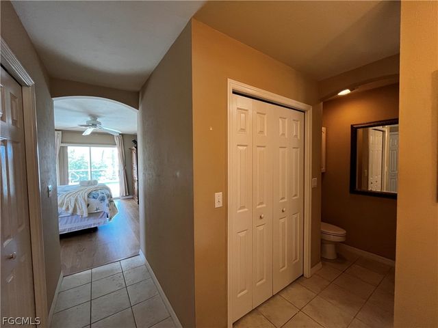 546 SE 4th ST, Cape Coral, FL 33990