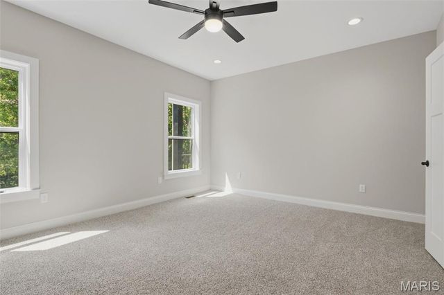 15 Woodline Drive, Winfield, MO 63389