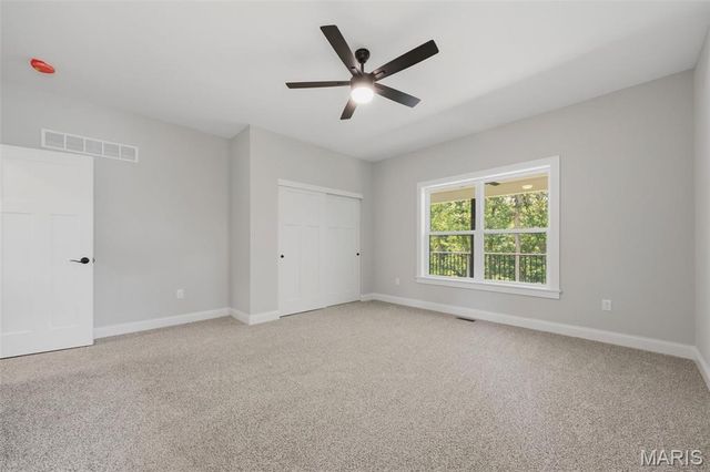 15 Woodline Drive, Winfield, MO 63389