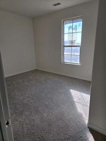 125 Hillview Trail, Decatur, TX 76234