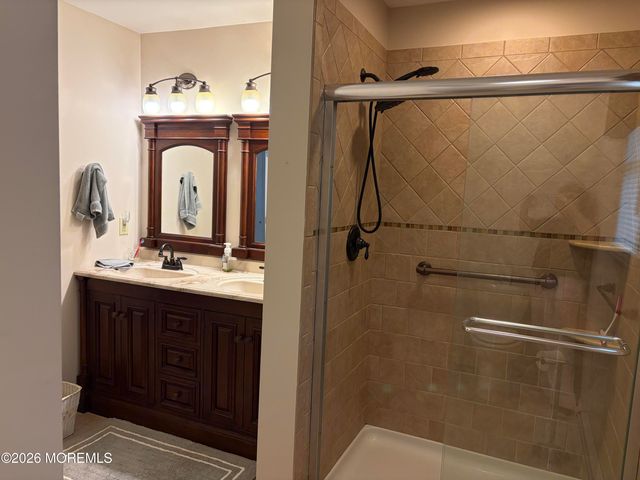 1717 Mount Idenburg Lane, Toms River, NJ 08753