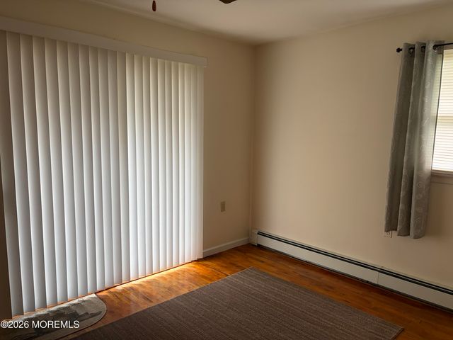1717 Mount Idenburg Lane, Toms River, NJ 08753