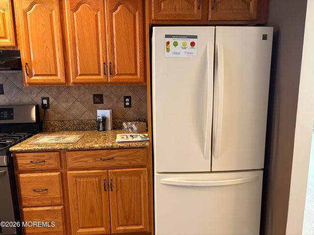 1717 Mount Idenburg Lane, Toms River, NJ 08753