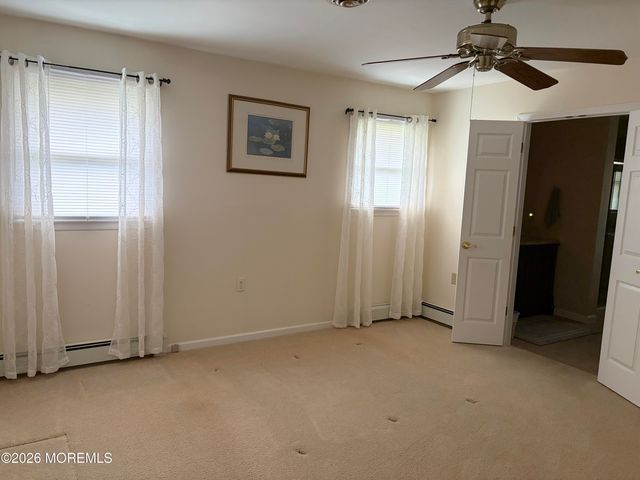 1717 Mount Idenburg Lane, Toms River, NJ 08753