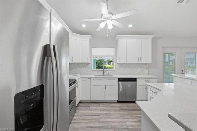 2222 NE 35th LN, Cape Coral, FL 33909