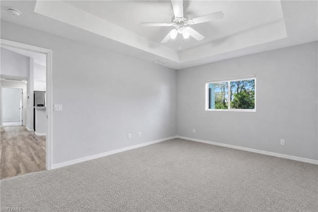 2222 NE 35th LN, Cape Coral, FL 33909