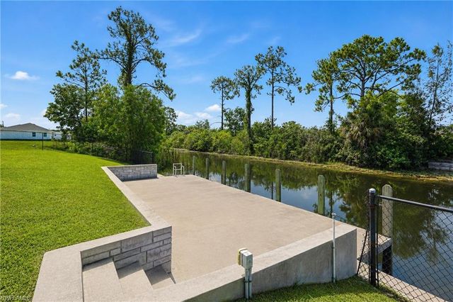 2222 NE 35th LN, Cape Coral, FL 33909