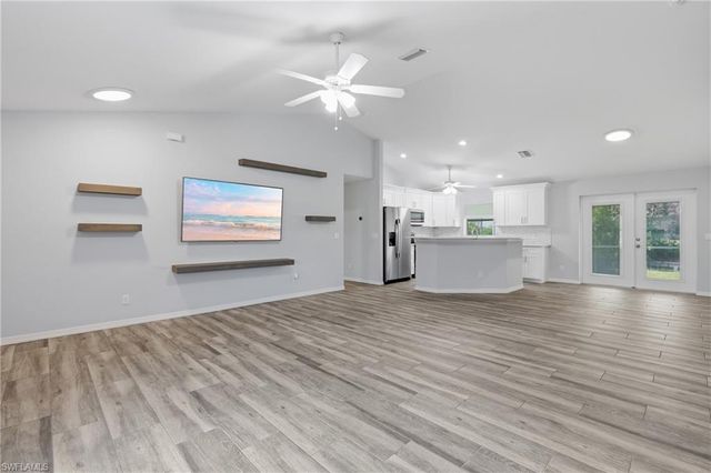 2222 NE 35th LN, Cape Coral, FL 33909