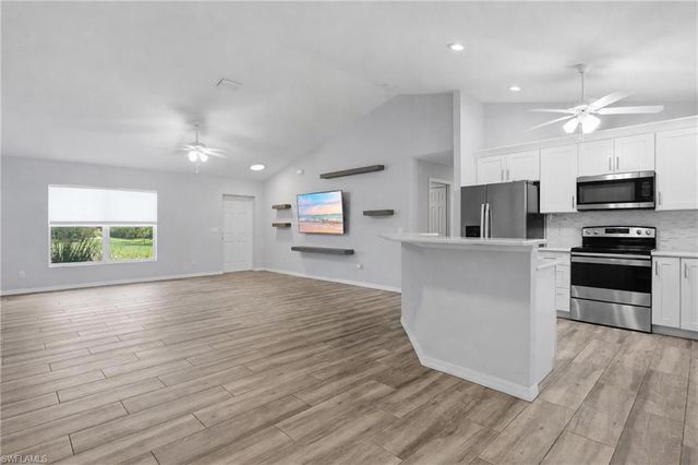 2222 NE 35th LN, Cape Coral, FL 33909