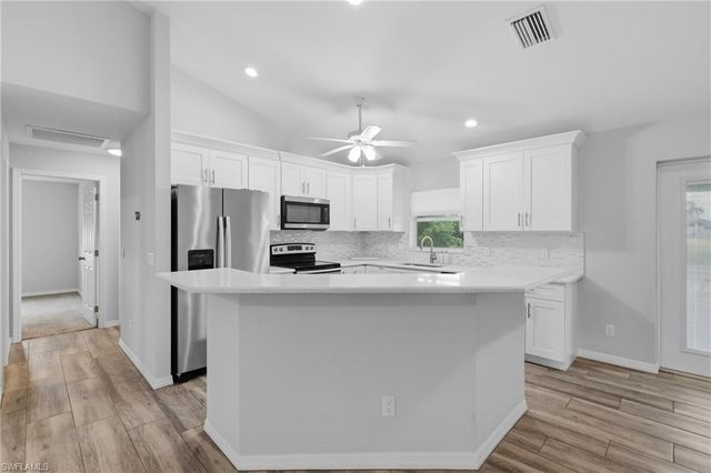 2222 NE 35th LN, Cape Coral, FL 33909